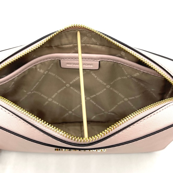 Michael Kors Large EW Crossbody Bag - Picture 8 of 9